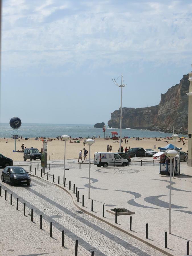 Serena Beach 2 Nazaré Buitenkant foto
